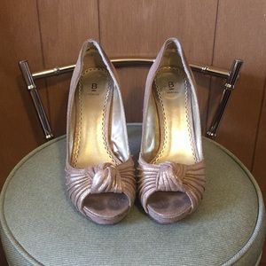 Soft gold heels
